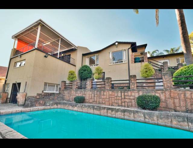 4 BEDROOM HOUSE FOR SALE IN GLENVISTA